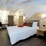 Olimpia Hotel